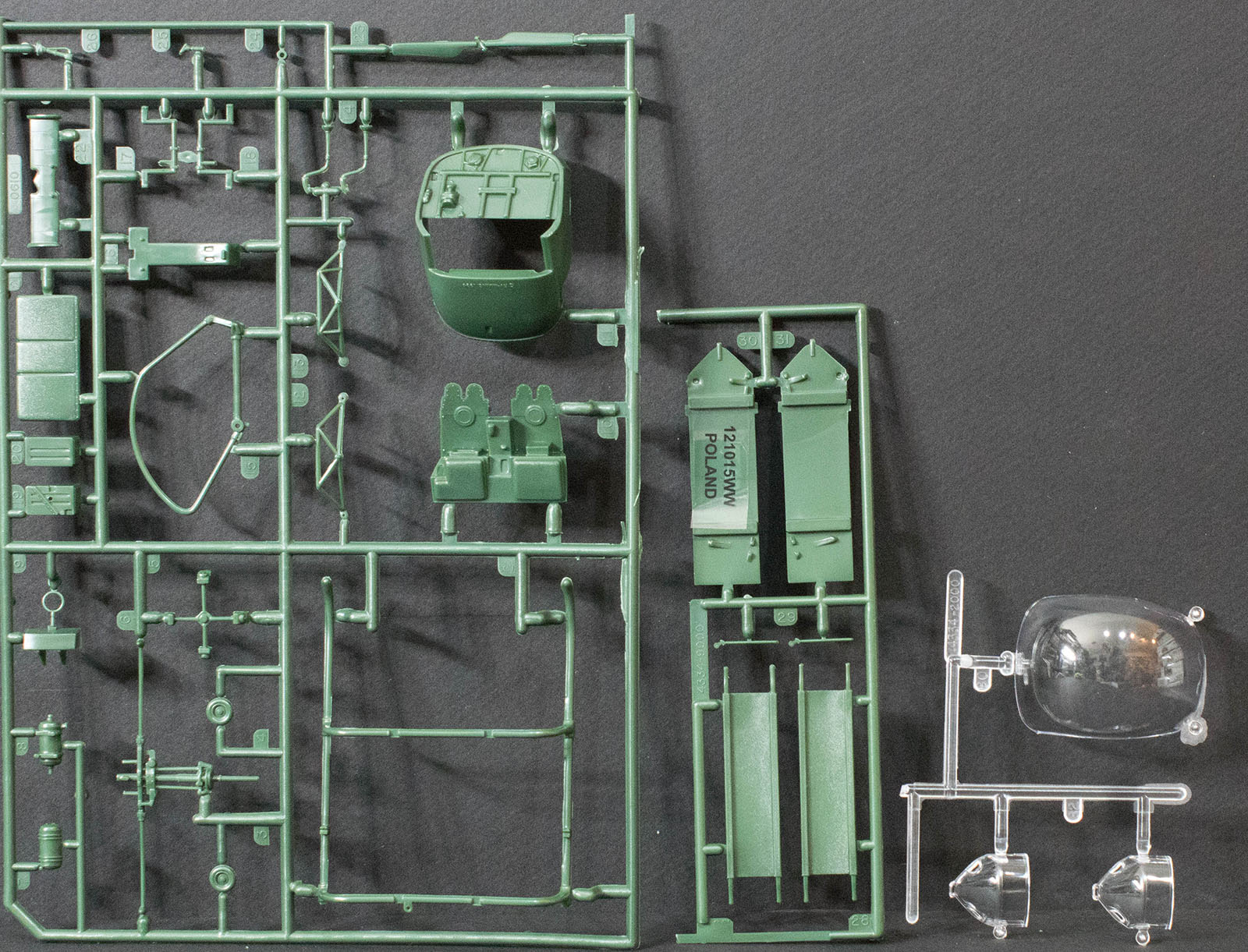 Revell 85-5313 1/35 H-13H Sioux Kit Image 01