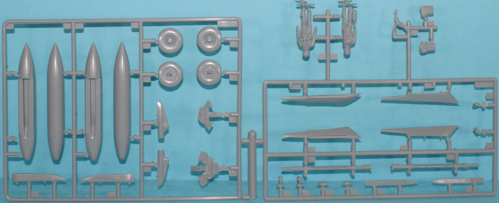 Revell 85-5527 1/48 F-14D Tomcat Kit Image 04