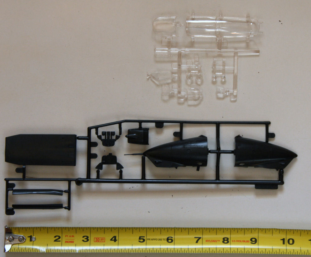 Monogram 85-5818 1/48 RF-101B Voodoo Kit Image 04