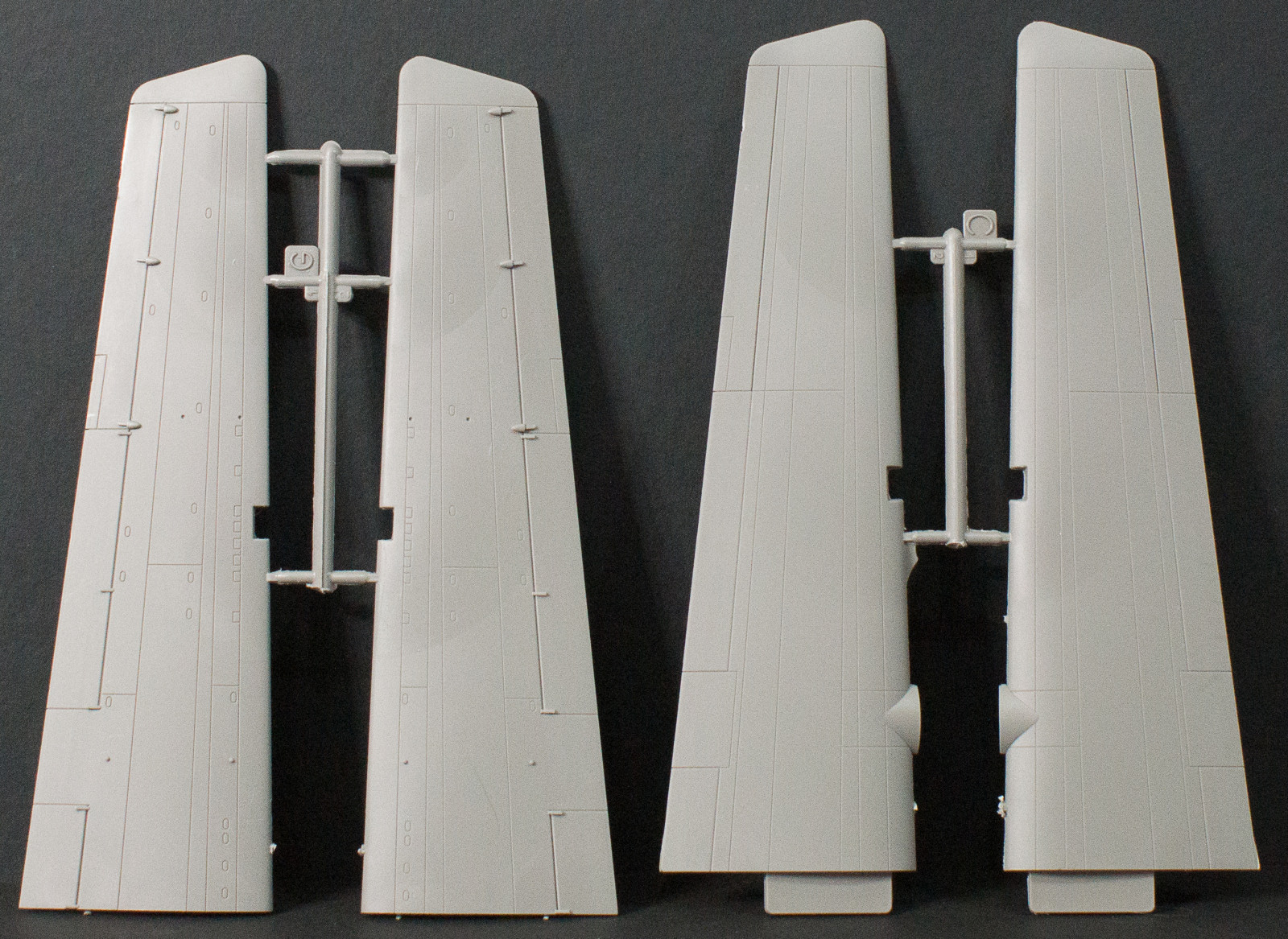 Roden 0056 1/72 C-123B Provider Kit First Look Image 02