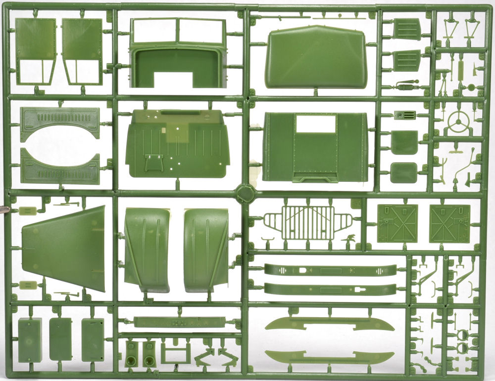 Roden 0804 1/35 KrAZ-214 Truck Kit First Look Image 01