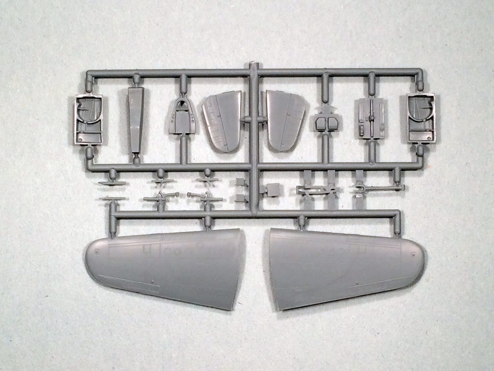 RS Models 92182 1/72 P-39Q Airacobra Parts Image 02