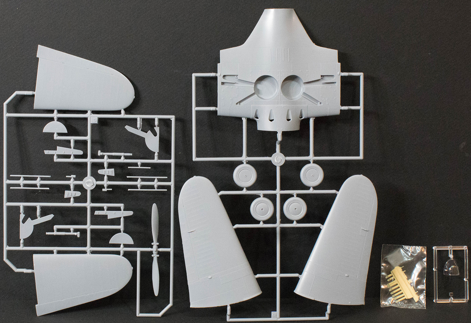 Azur A046 1/32 I-16 Type 10 First Look Image 02