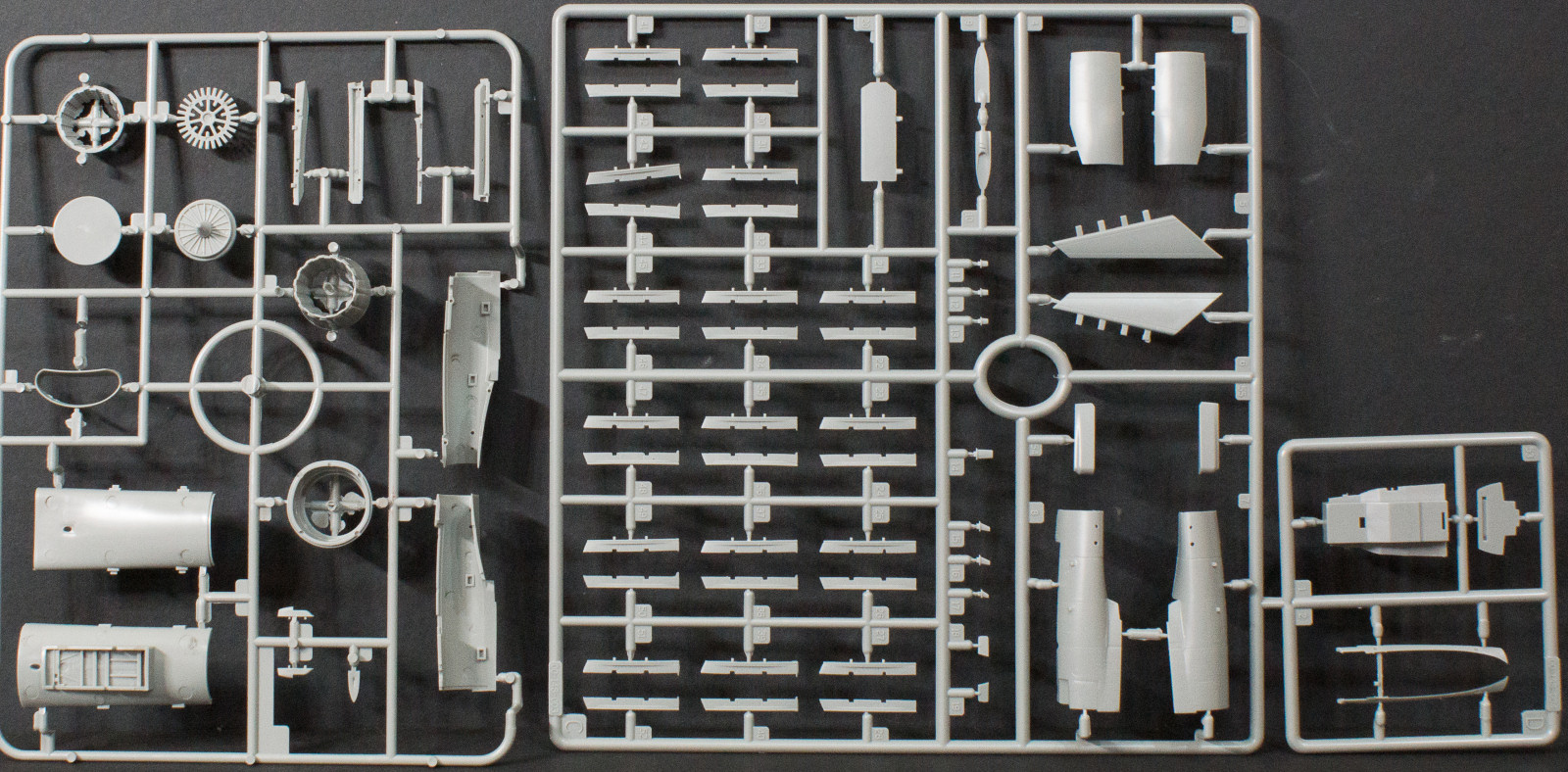 Skunkmodels 1/48 F-16XL Parts Image 03