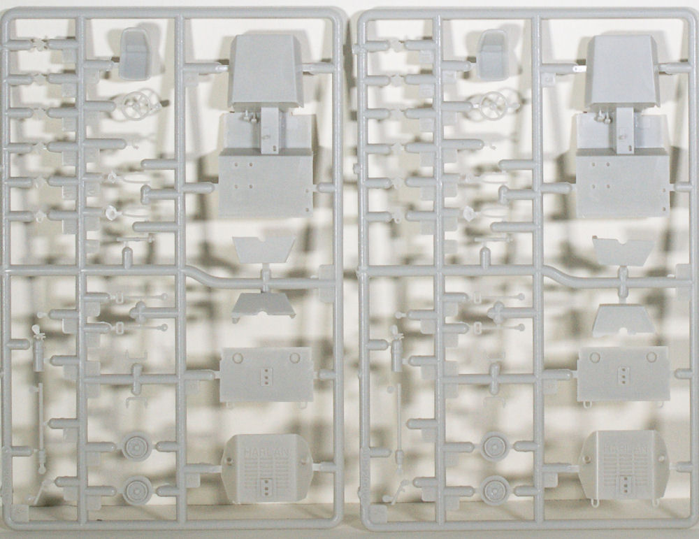 Skunkmodels 1/48 Harlan Tow Tractor Parts Image 01