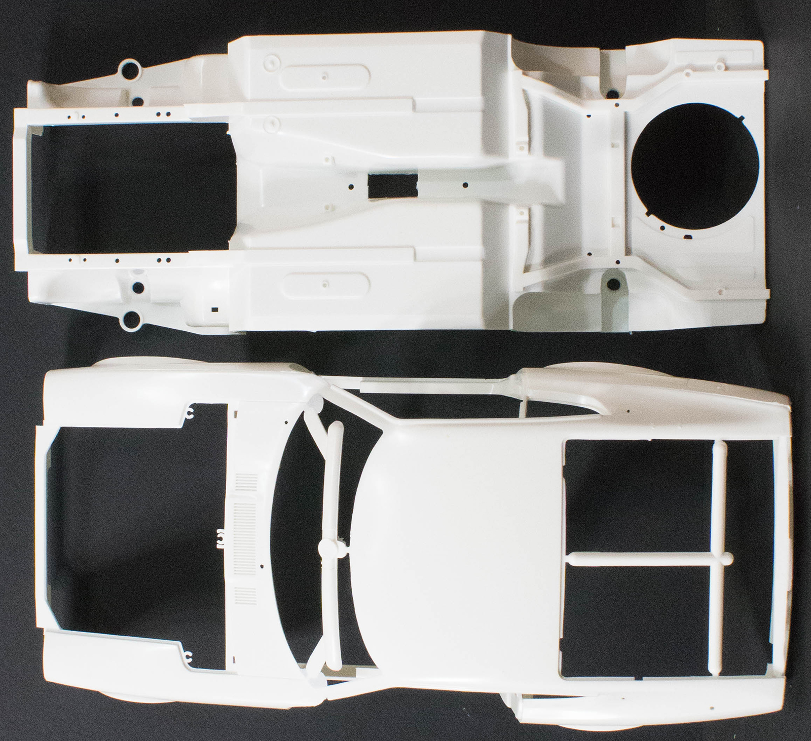 Tamiya 12010 1/12 Datsun 240ZG Parts Image 02
