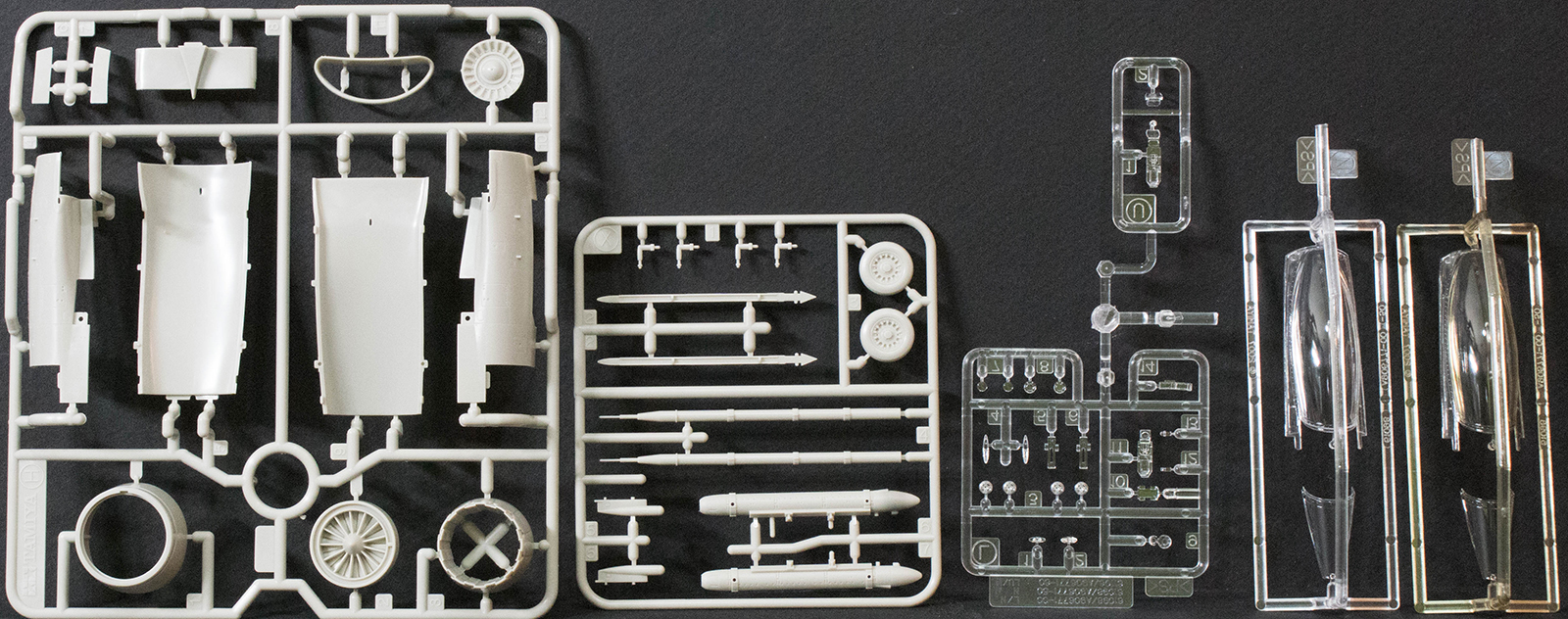 Tamiya 61106 1/48 F-16C/N Aggressor/Adversary Parts Image 04