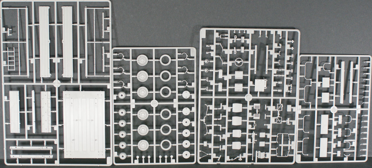 Trumpeter 01009 1/35 M1078 LMTV Armored Cab First Look Image 02