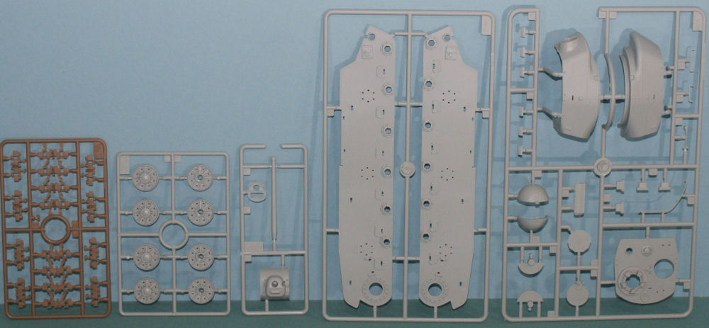 Trumpeter 01566 1/35 KV-1S Parts Image 02