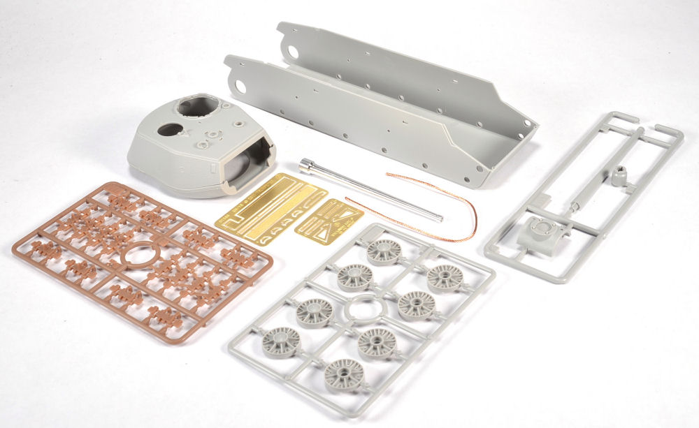 Trumpeter 01569 1/35 Soviet KV-85 Heavy Tank Parts Image 01