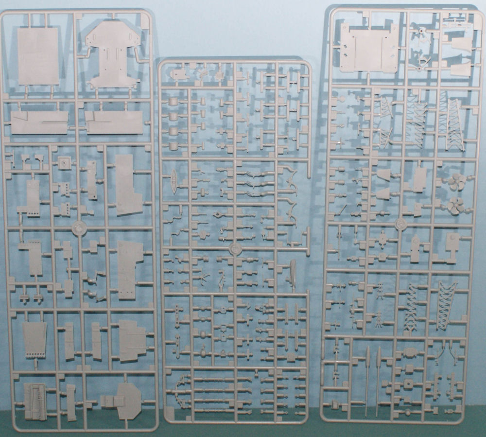 Trumpeter 04539 1/350 JMSDF Takanami Destroyer Parts Image 02