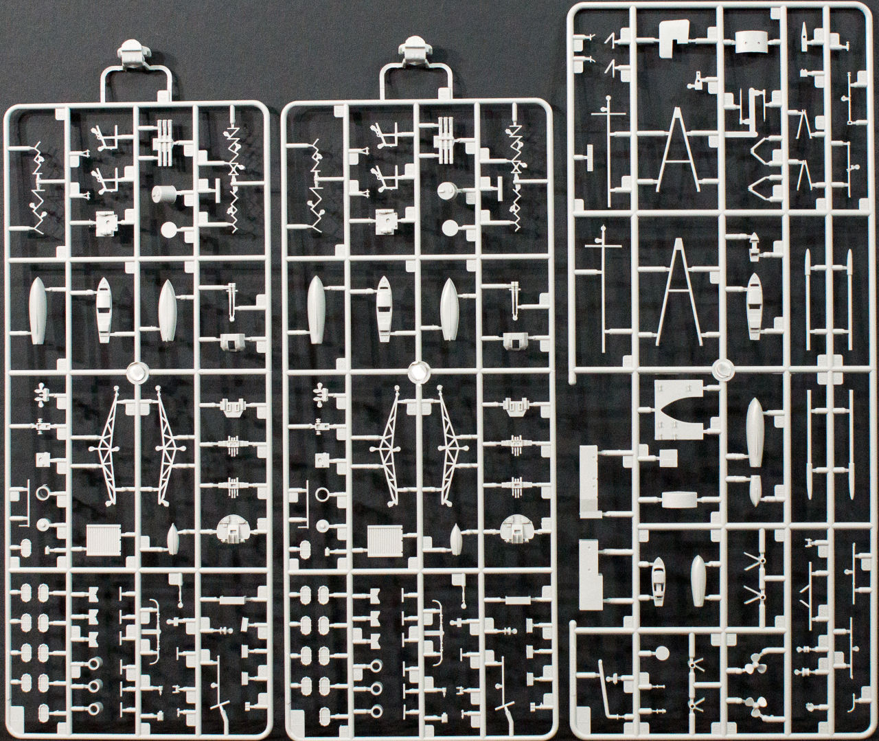 Trumpeter 05334 1/350 HMS Belfast Cruiser 1942 Parts Image 04