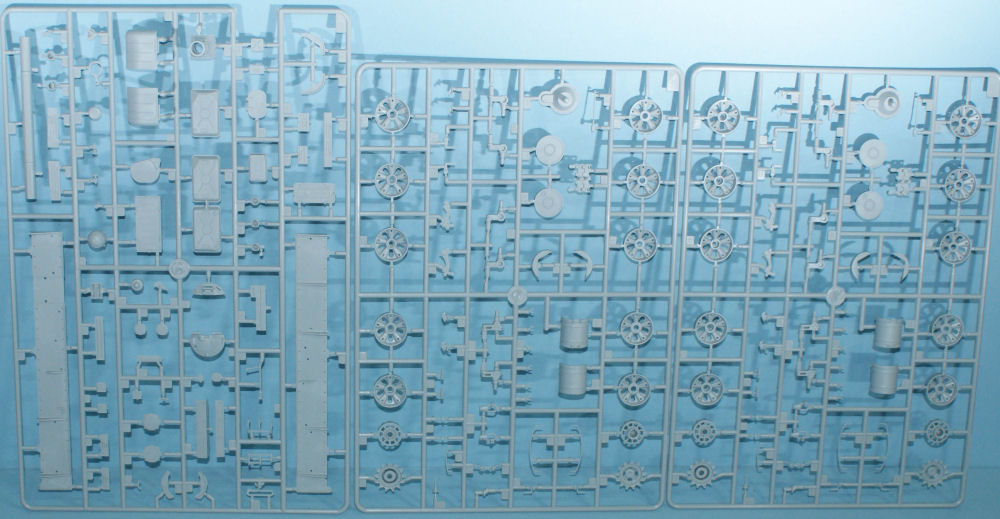 Trumpeter 05541 1/35 IT-1 Missile Tank Parts Image 03