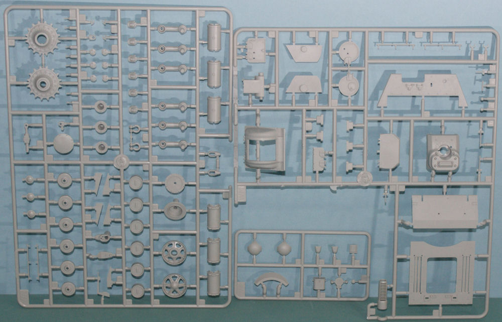Trumpeter 05568 1/35 SU-152 (Late) Parts Image 02