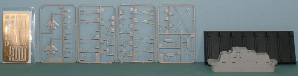 Trumpeter 06703 1/700 PLA Navy Aircraft Carrier Parts Image 04