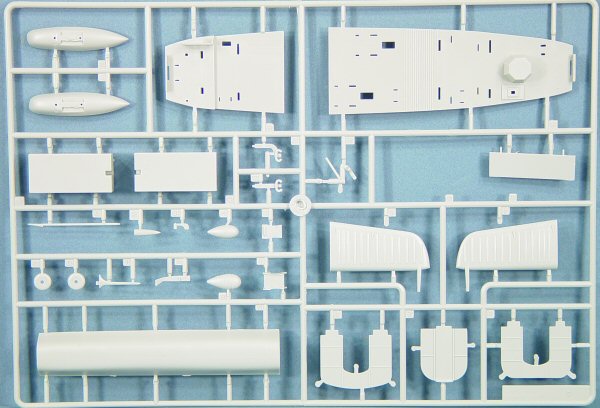 Trumpeter 02814 1/48 Focke Wulf Fw 200C-4 Condor Kit First Look