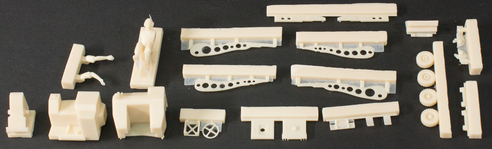 videoaviation.com 120348 1/48 MJ-1B Weapons Loader (Late Version) Image 01