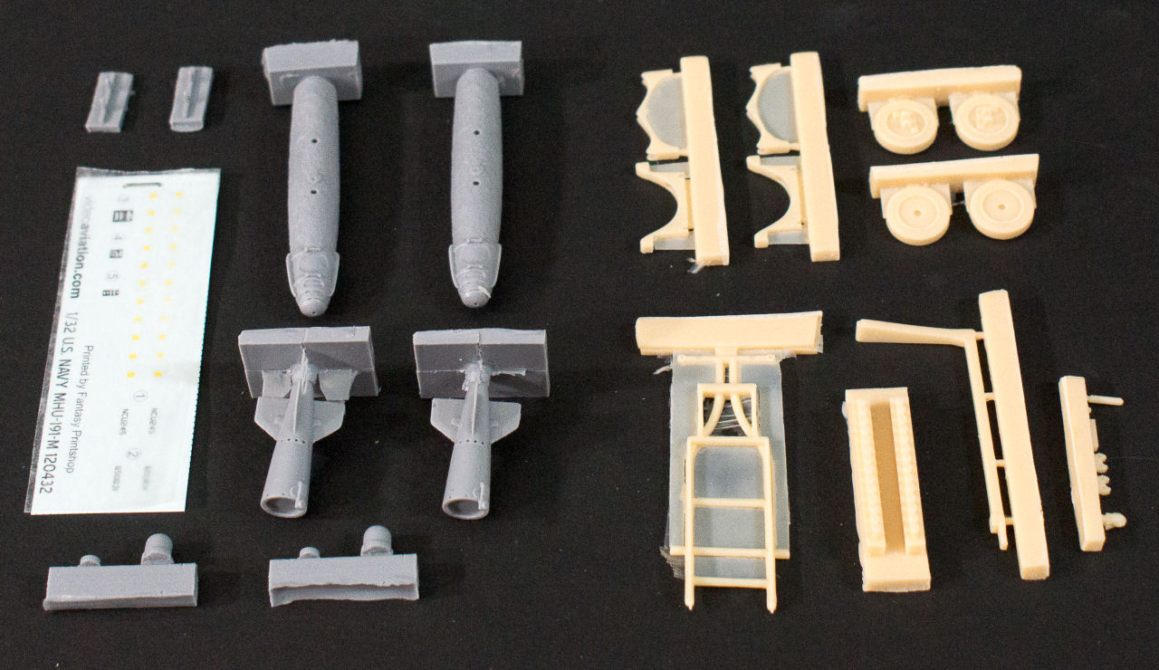 videoaviation.com 1/48 US Navy MHU-191/M Munitions Transporter Image 02