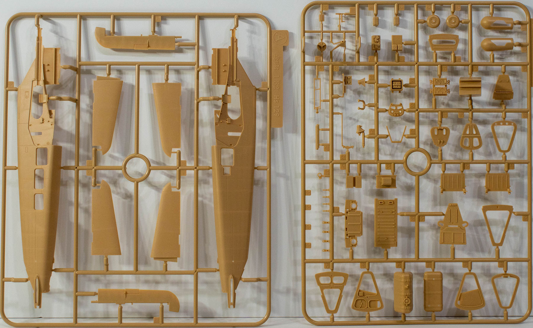 Zoukei-Mura Inc. 32017 1/32 Hs 129B-2/R3 Parts Image 01
