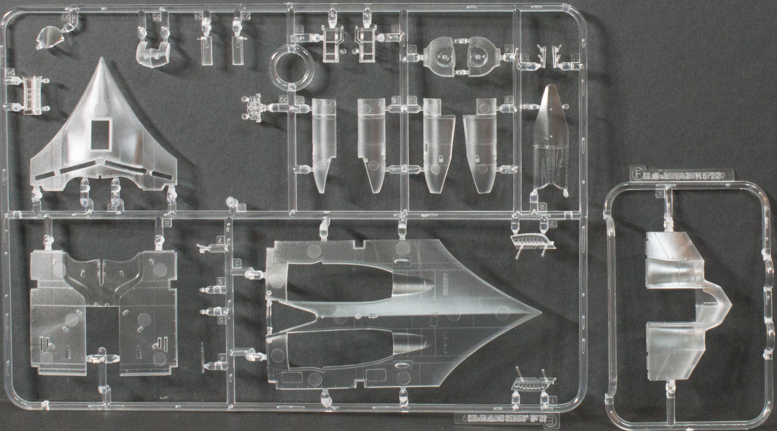 Zoukei-Mura Inc. 48003 1/48 Ho 229 Parts Image 01