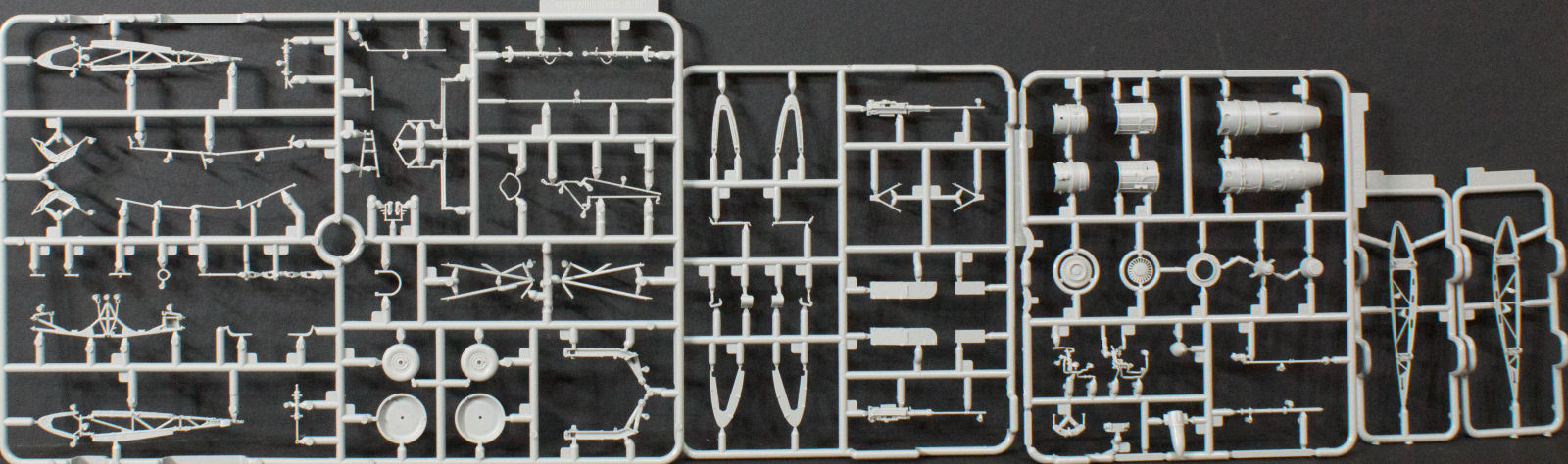 Zoukei-Mura Inc. 48003 1/48 Ho 229 Parts Image 04