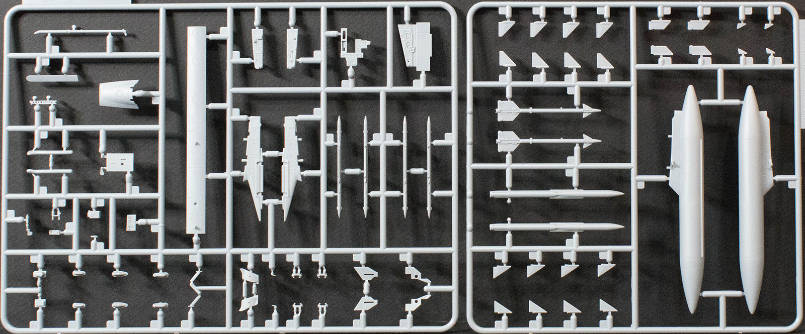 Zoukei-Mura Inc. 48008 1/48 F-4J Phantom II Marines Parts Image 05