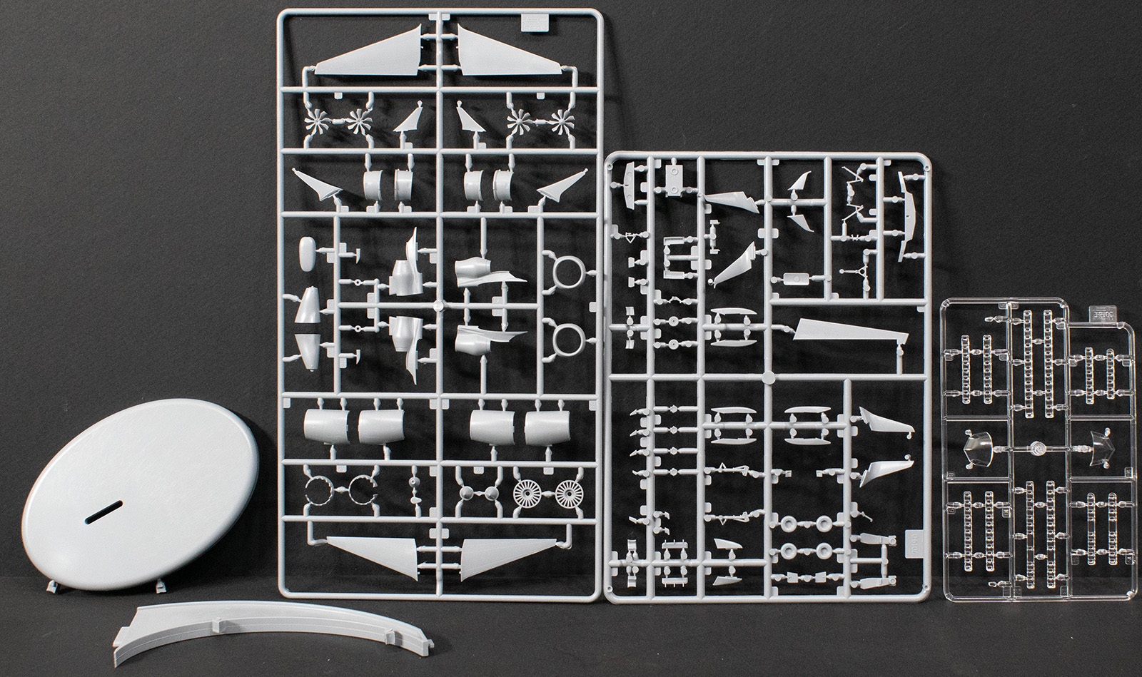 Zvezda 7026 1/144 737-8 MAX Kit Image 02