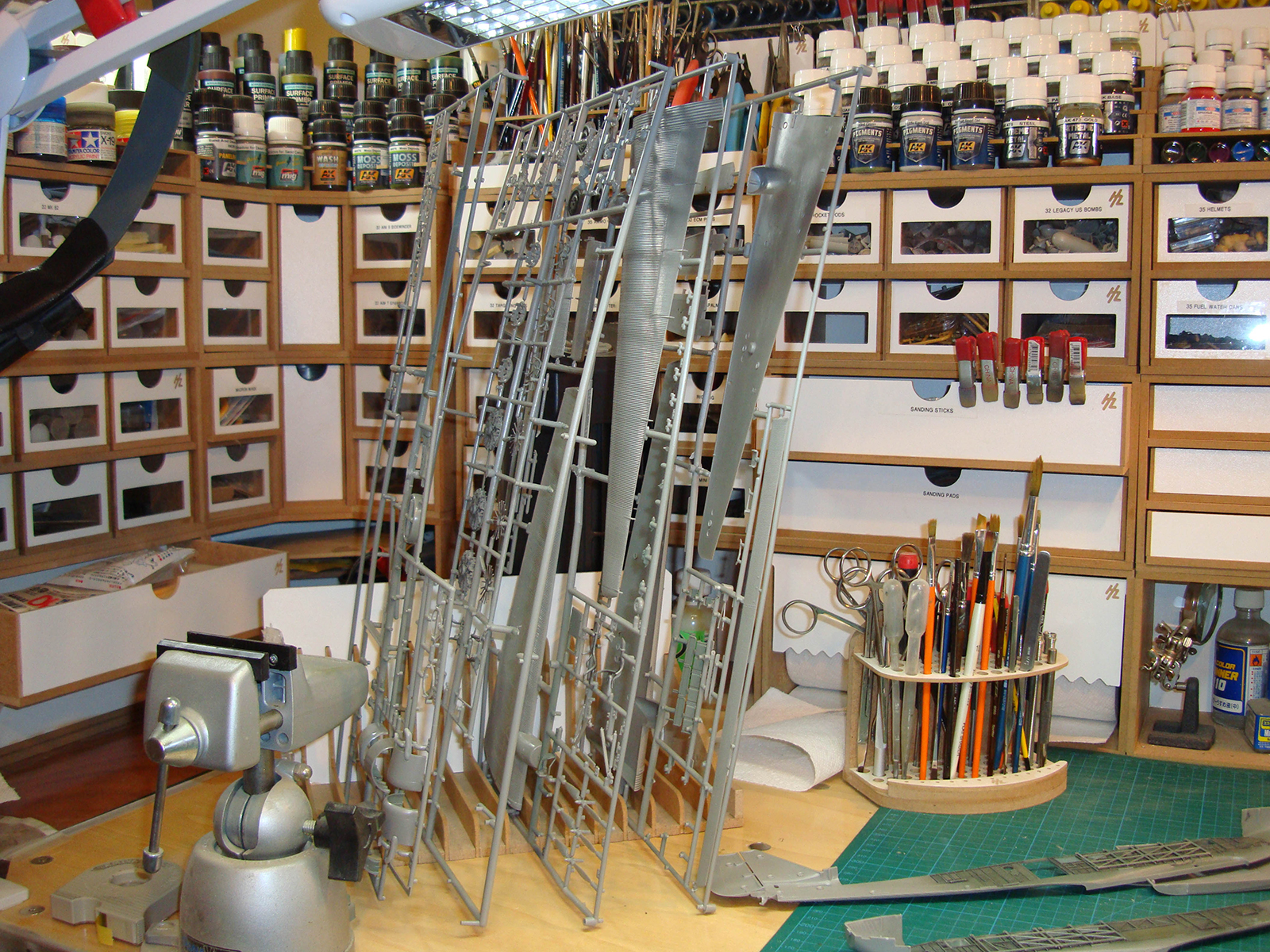 OM13 Sprue Rack Review Image 03