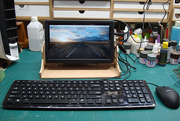 Inexpensive Compact Workbench Computer