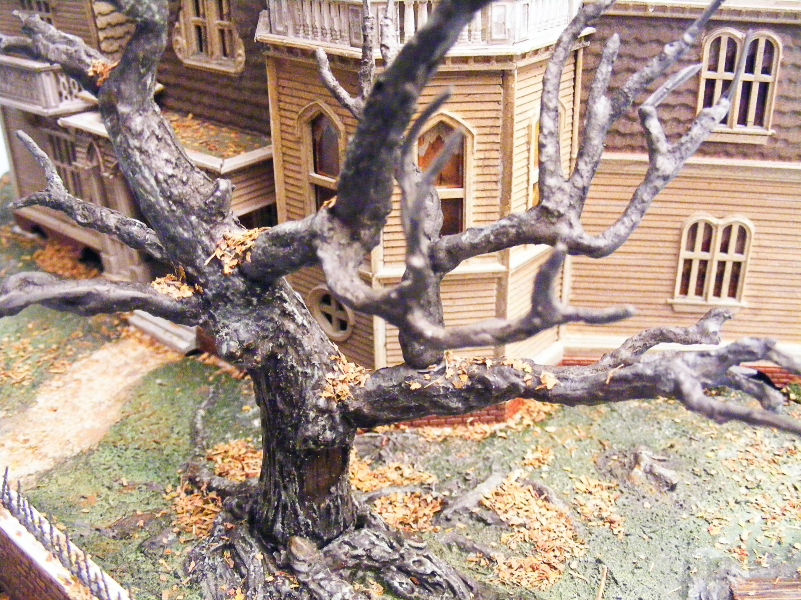 Kinetic Models/Lucky Model Contest 2015 - 1/87 Munster House Image A015_01