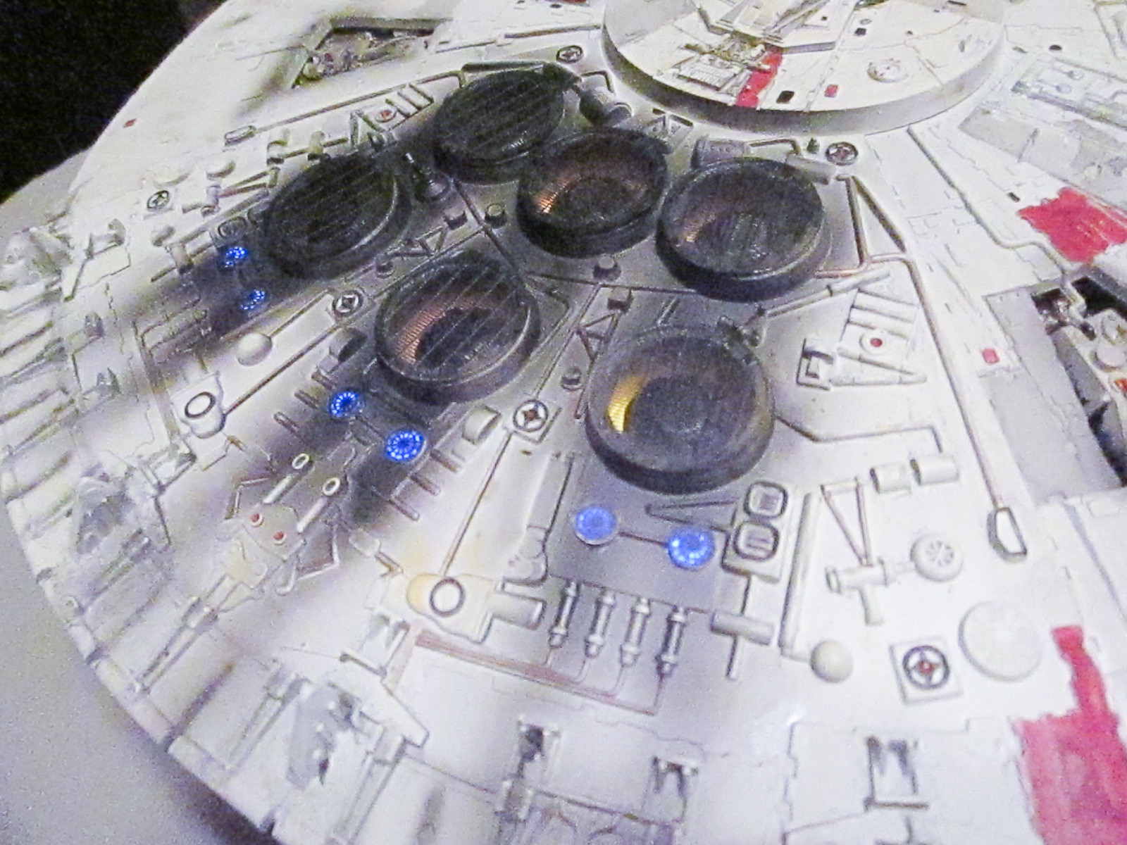 CultTVman Science Fiction 2014 - Millenium Falcon Image A018_03