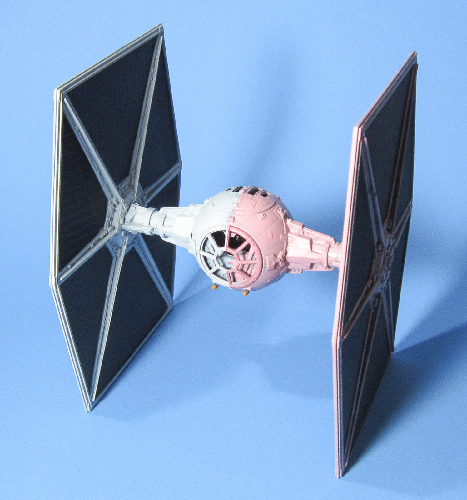 CultTVman Science Fiction 2014 - 1/48 TIE Fighter Image A026_02