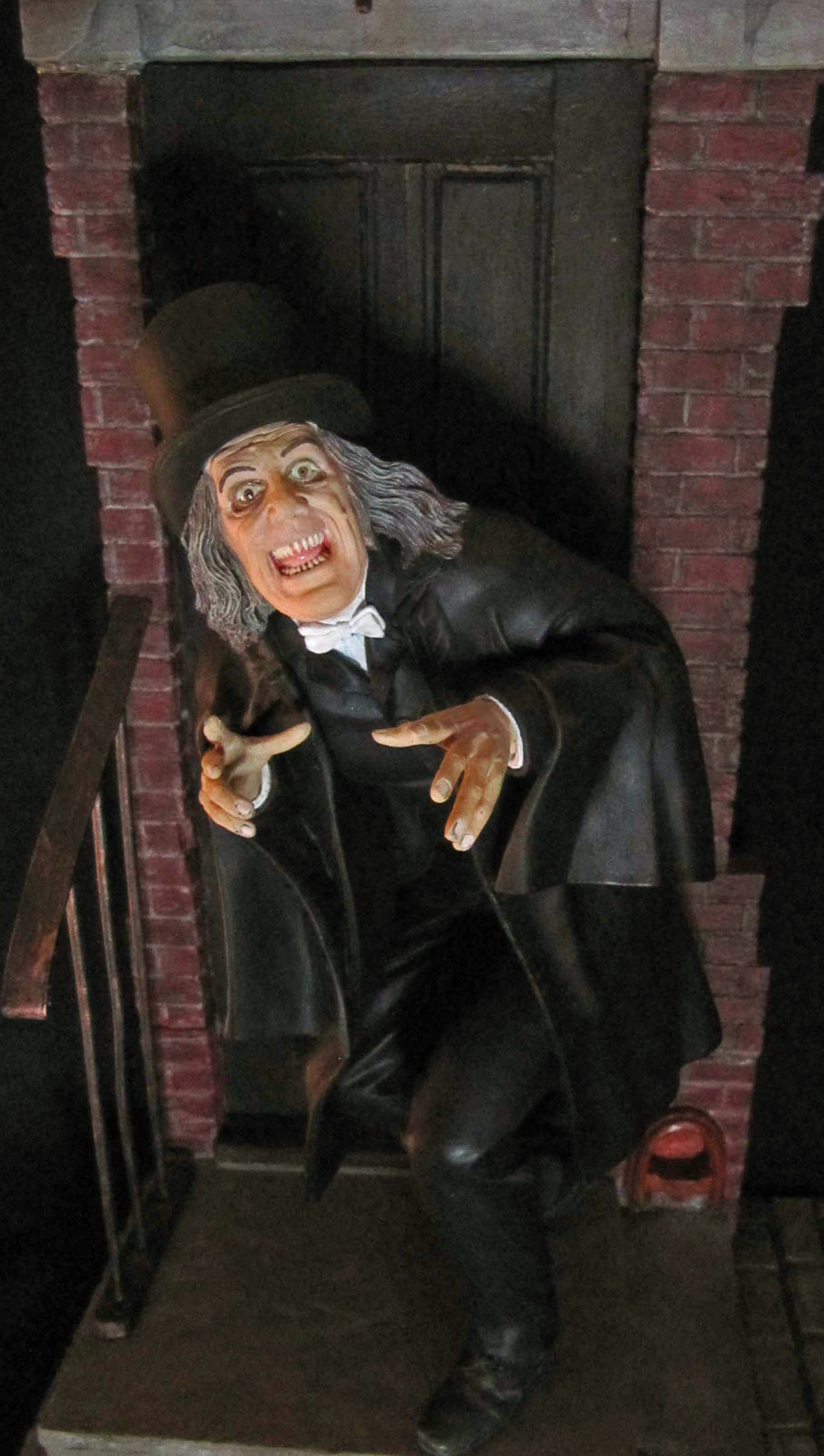 CultTVman Science Fiction 2014 - 1/6 London After Midnight Image A095_01