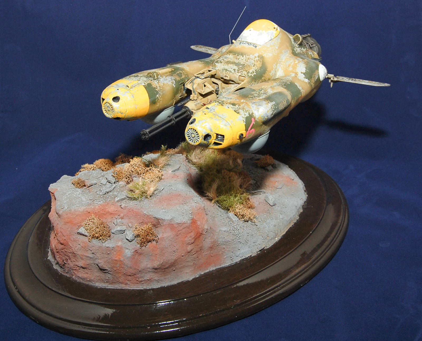 CultTVman Science Fiction 2014 - 1/20 Pkf.85 Falkë Image A160_01