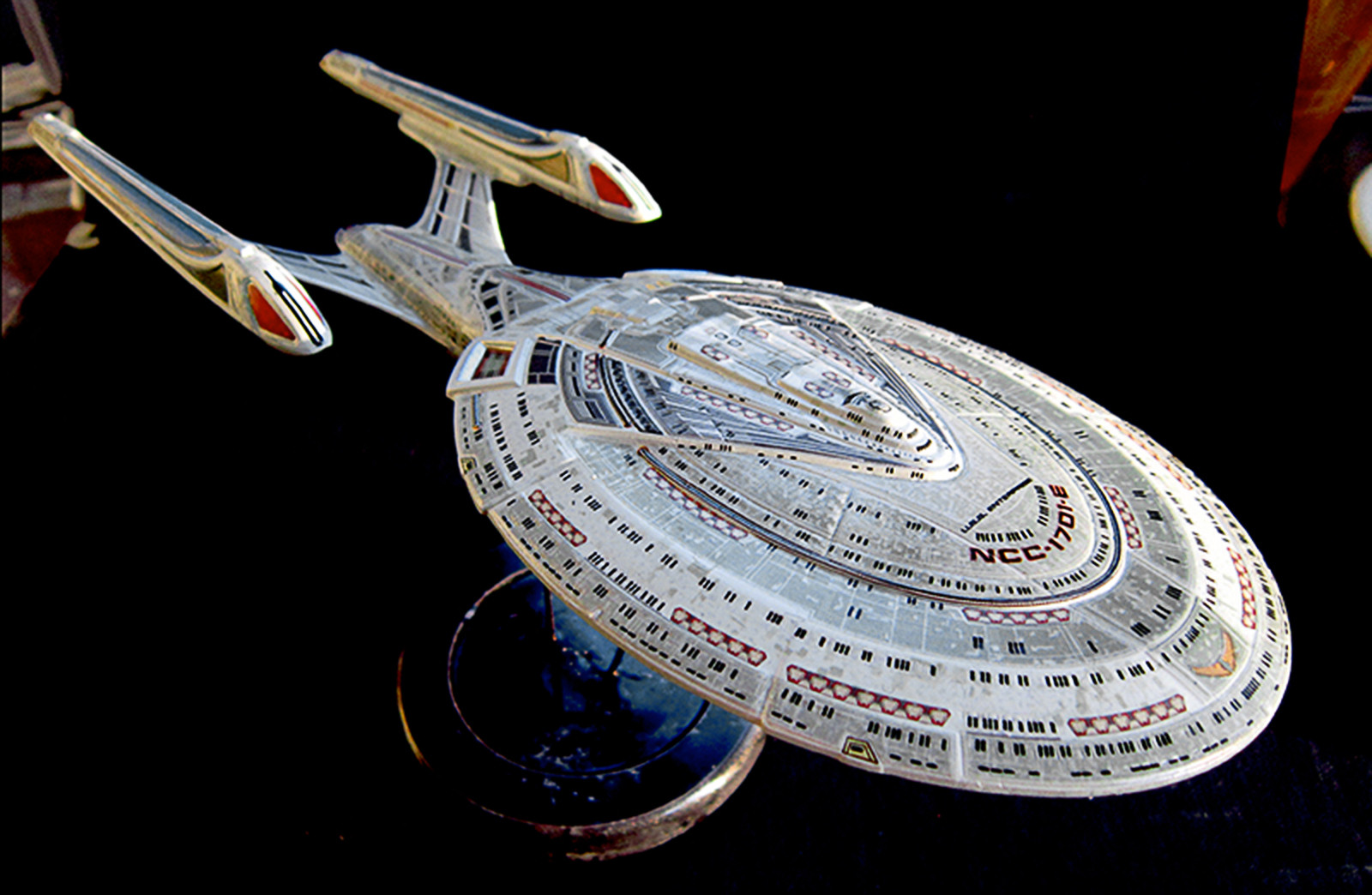CultTVman Science Fiction 2014 - 1/2500 USS Enterprise NCC-1701E Image A201_01