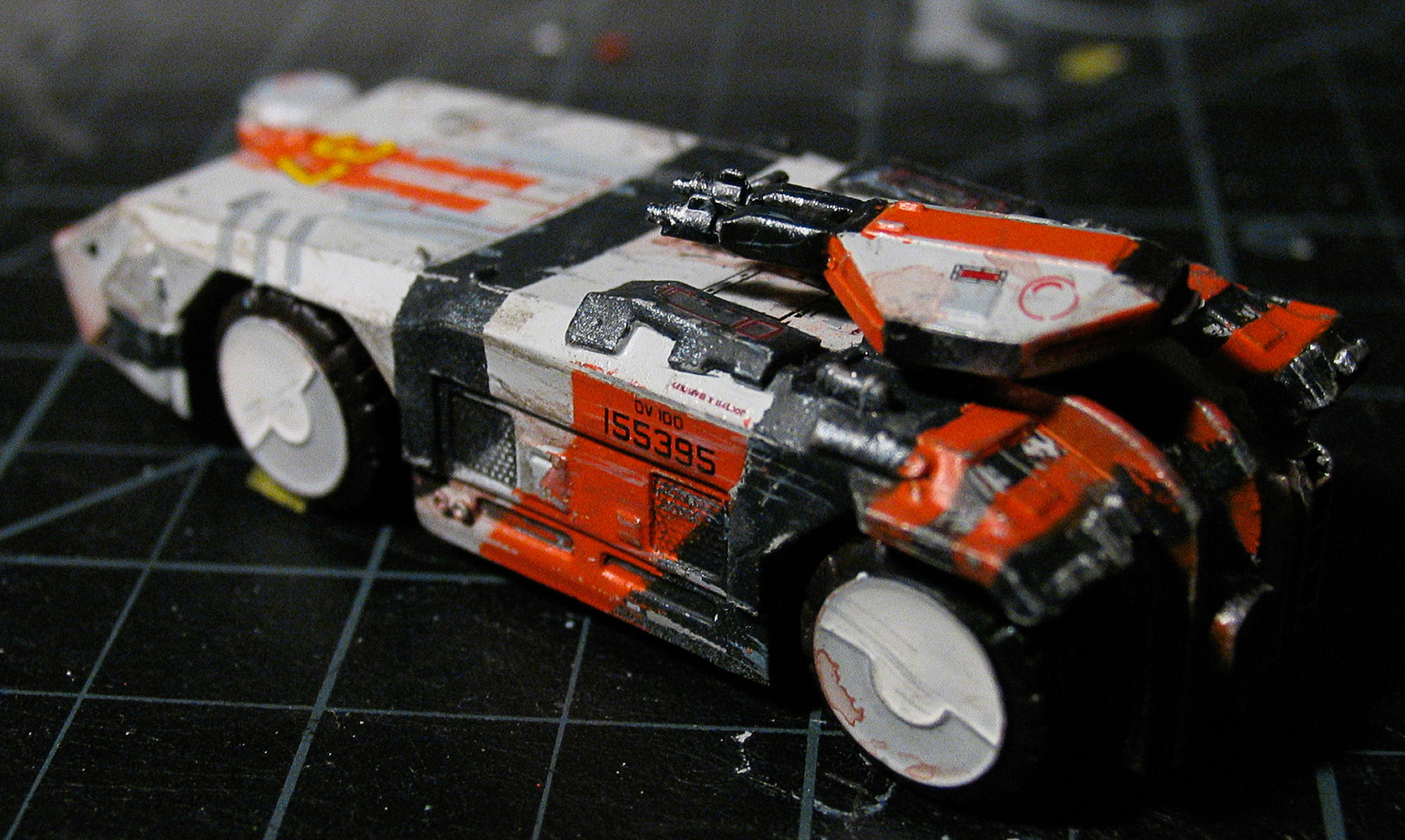 CultTVman Science Fiction 2014 - 1/100 Colonial Marines APC Image A213_02