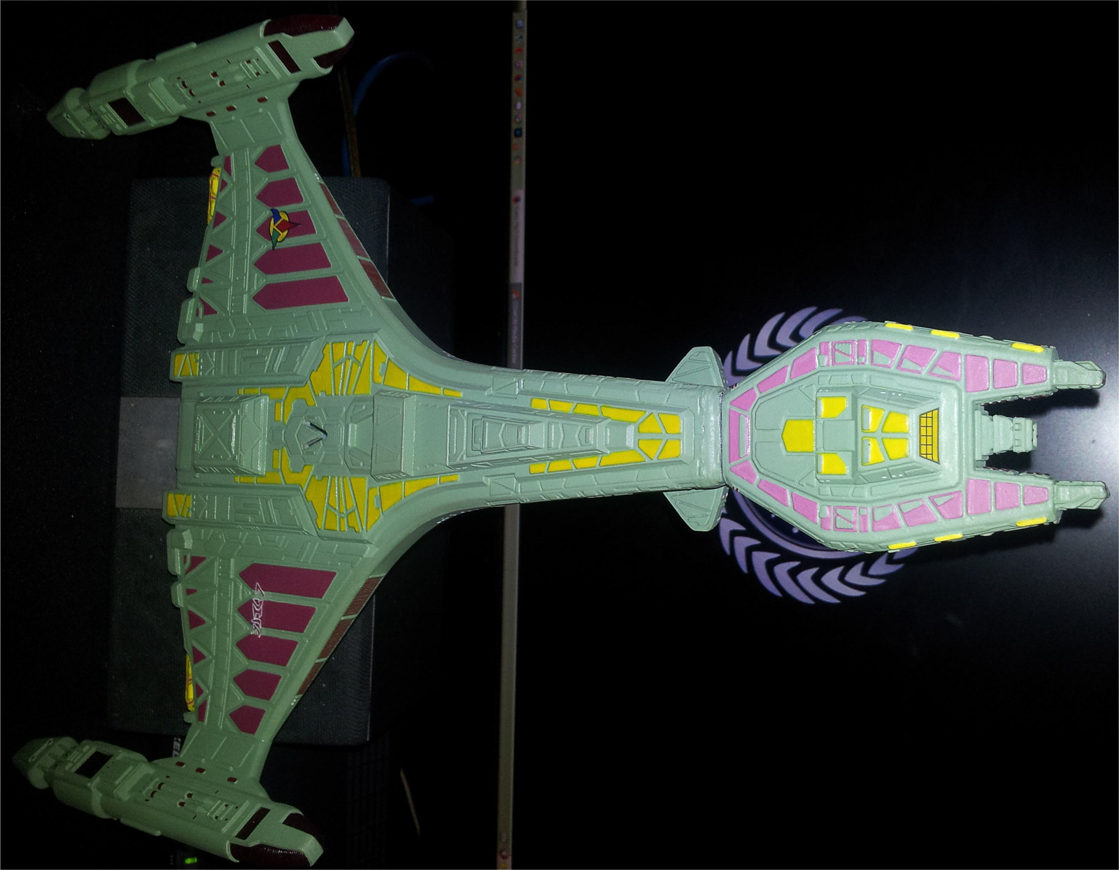 CultTVman Science Fiction 2014 - 1/1400 Klingon Vor'cha Class Cruiser Image A256_03