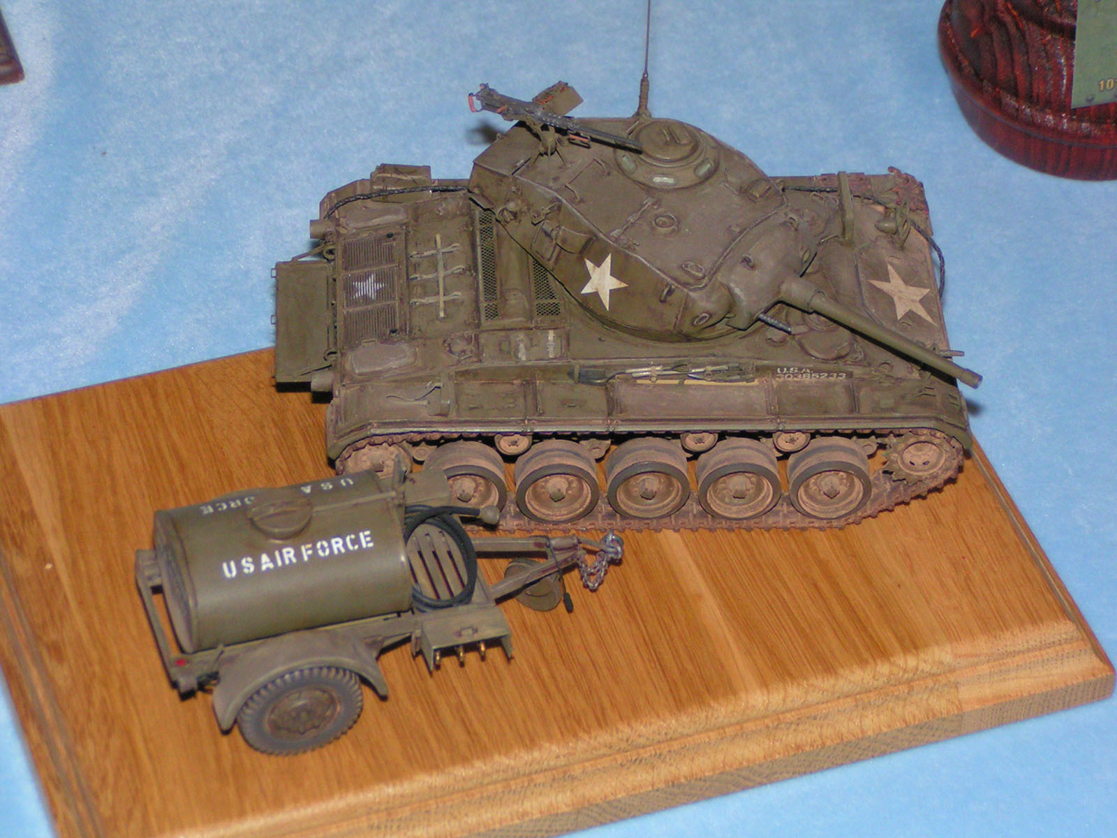 Hradecky Lev 2018 Contest Room Photo 055