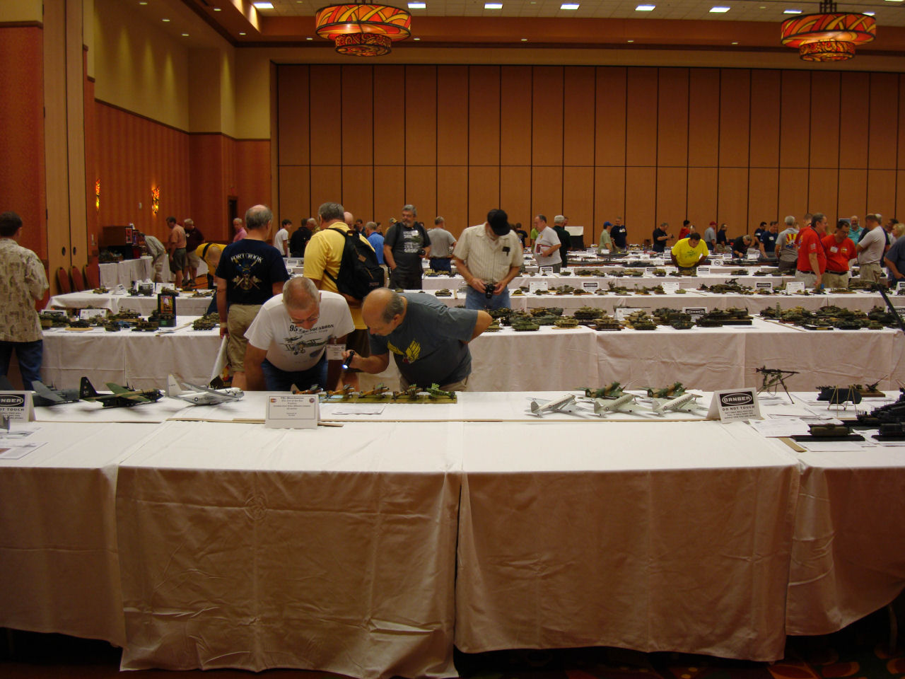 IPMS/USA 2013 National Convention Vendor Room Photo 58