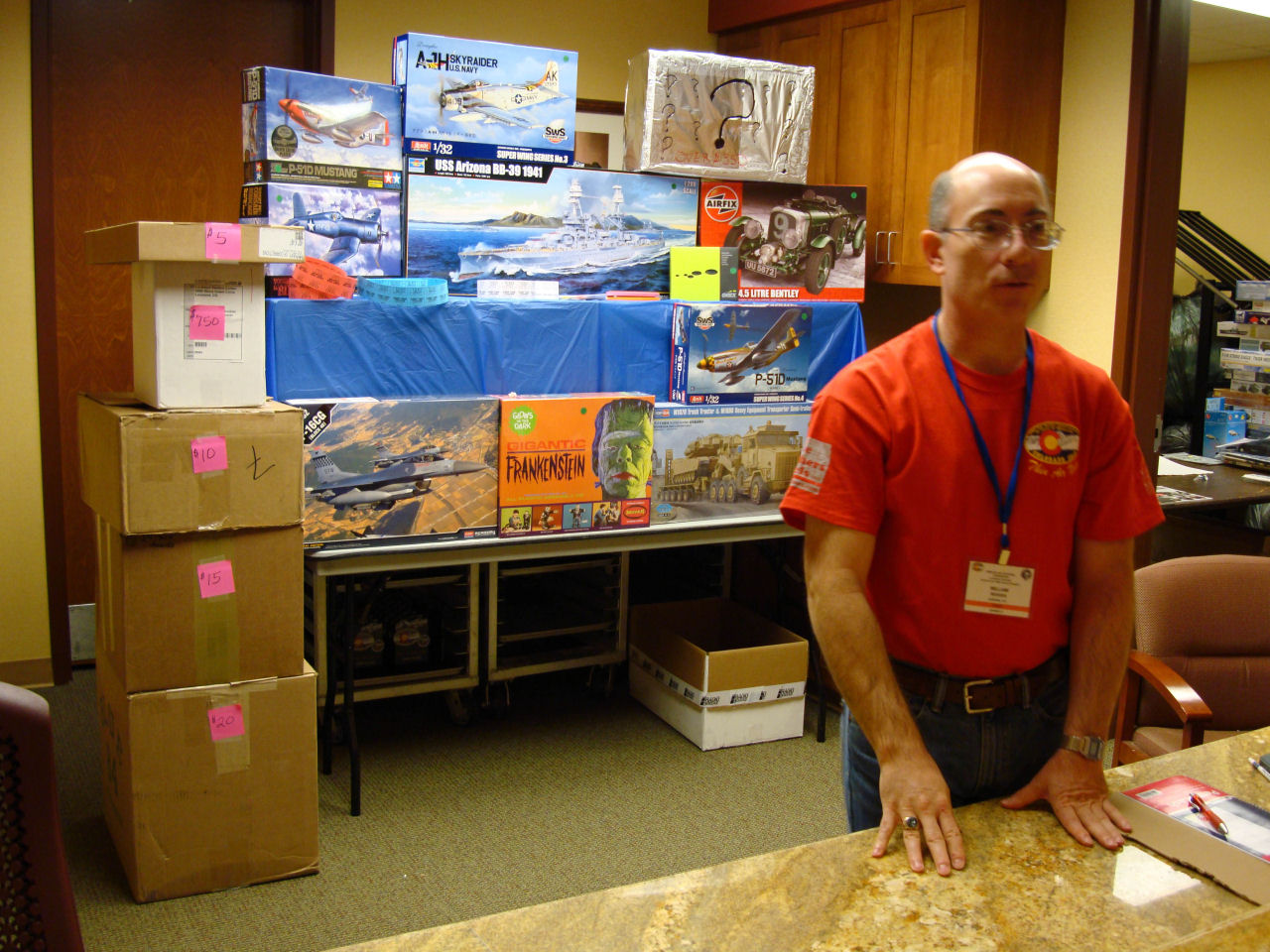 IPMS/USA 2013 National Convention Vendor Room Photo 67