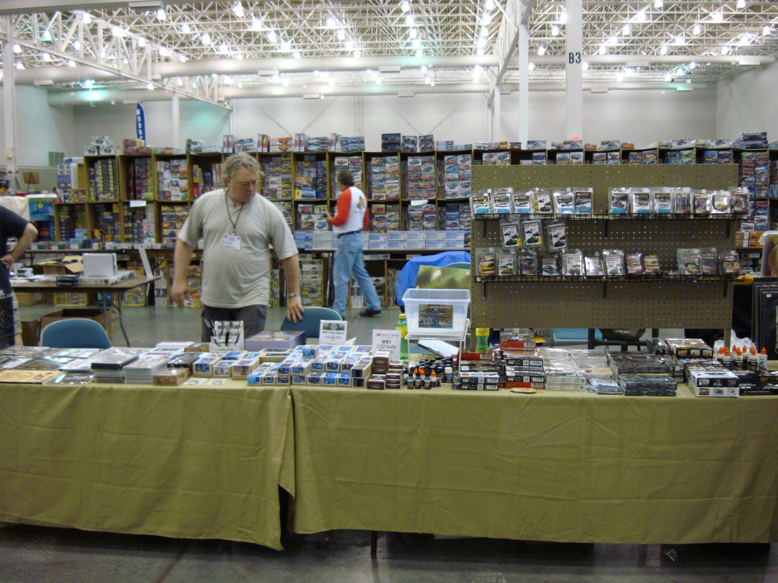 IPMS/USA National Convention 2014 Vendor Room Photo 028