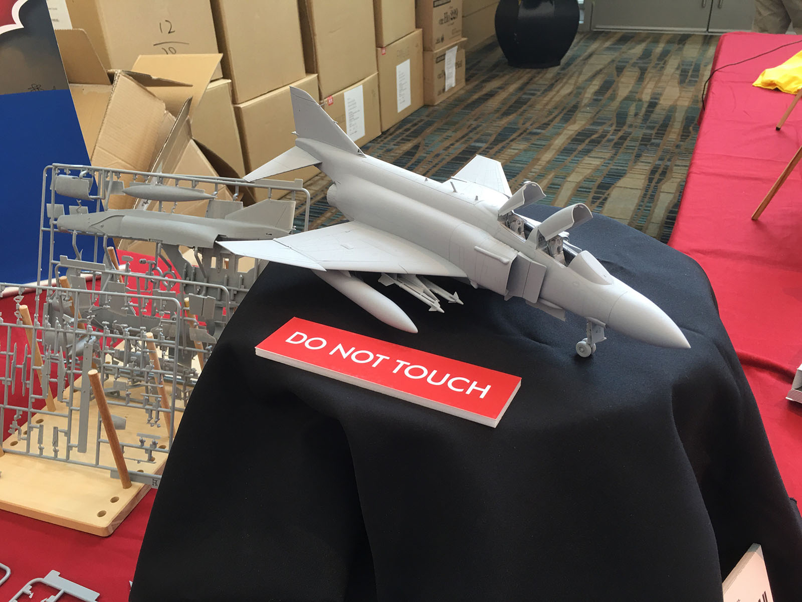IPMS/USA National Convention 2016 Vendor Room Photo 035