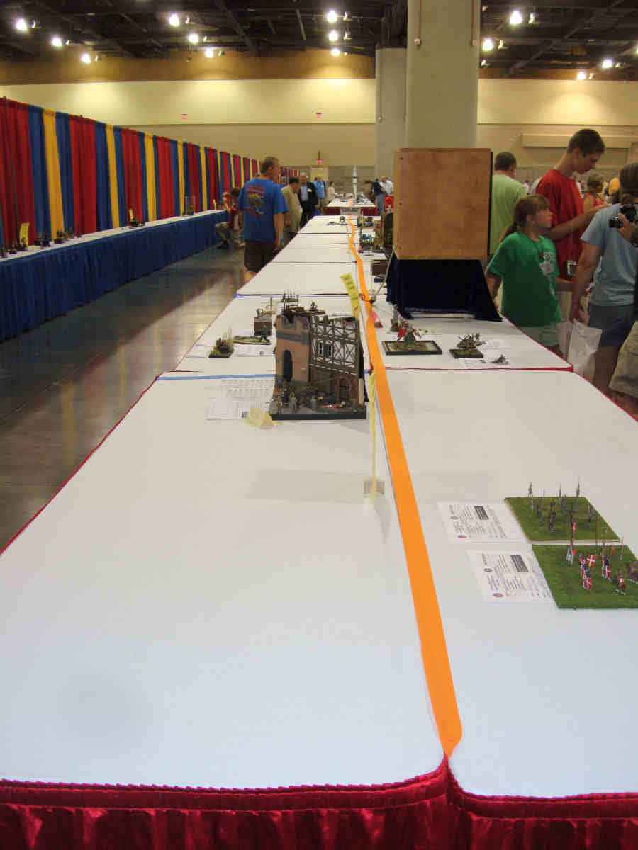 IPMS/USA 2010 Contest Room Photo 004