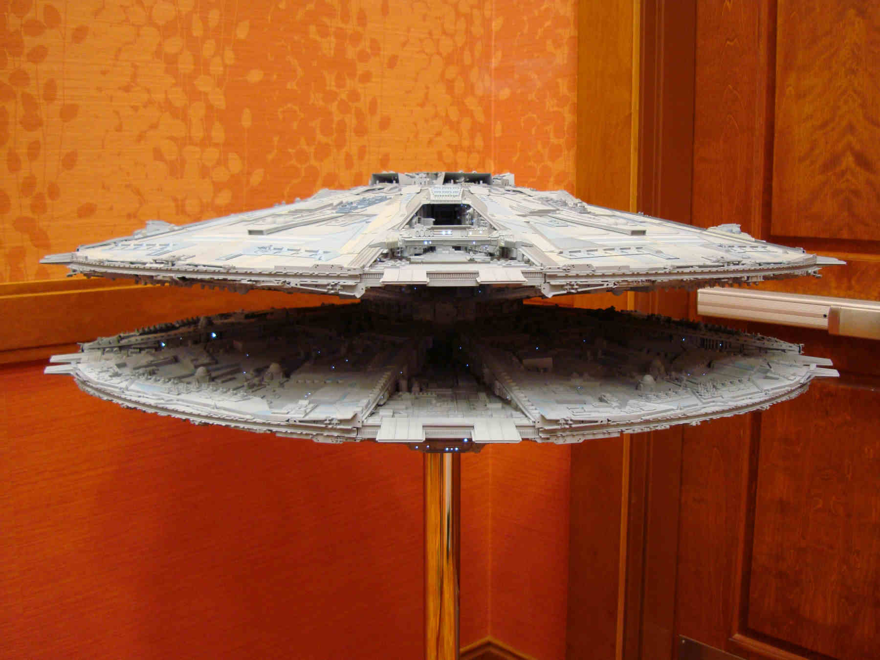 IPMS/USA National Convention 2013 Contest Room Photo 007