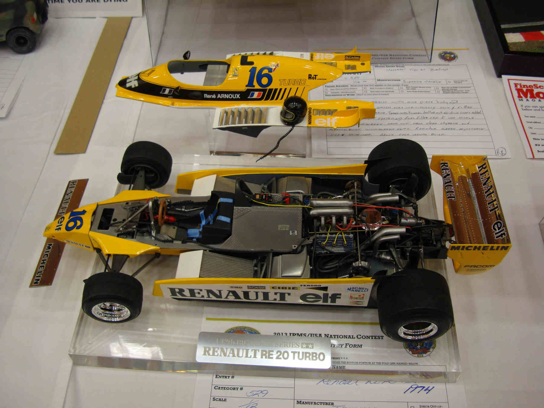 IPMS/USA National Convention 2013 Contest Room Photo 226