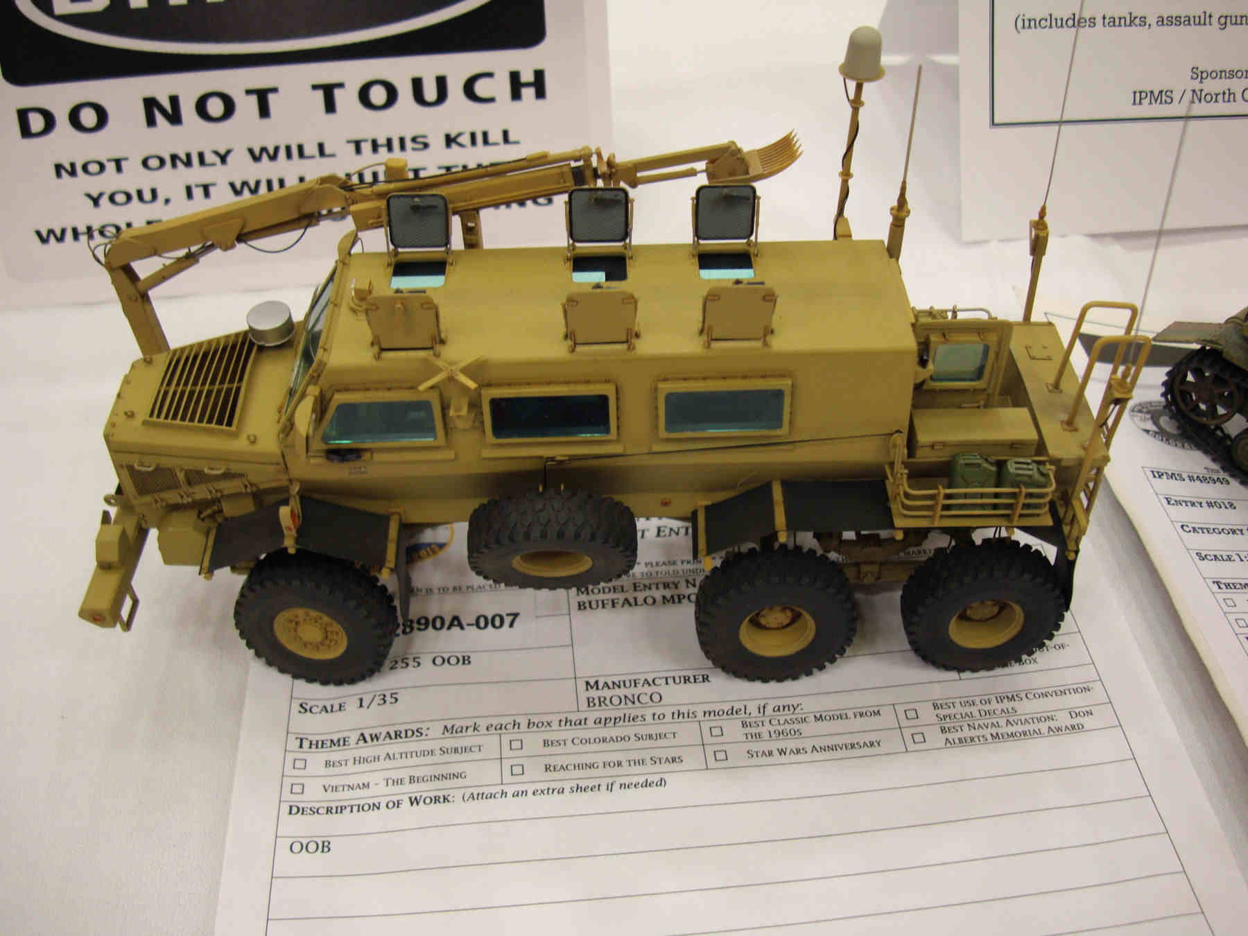 IPMS/USA National Convention 2013 Contest Room Photo 291