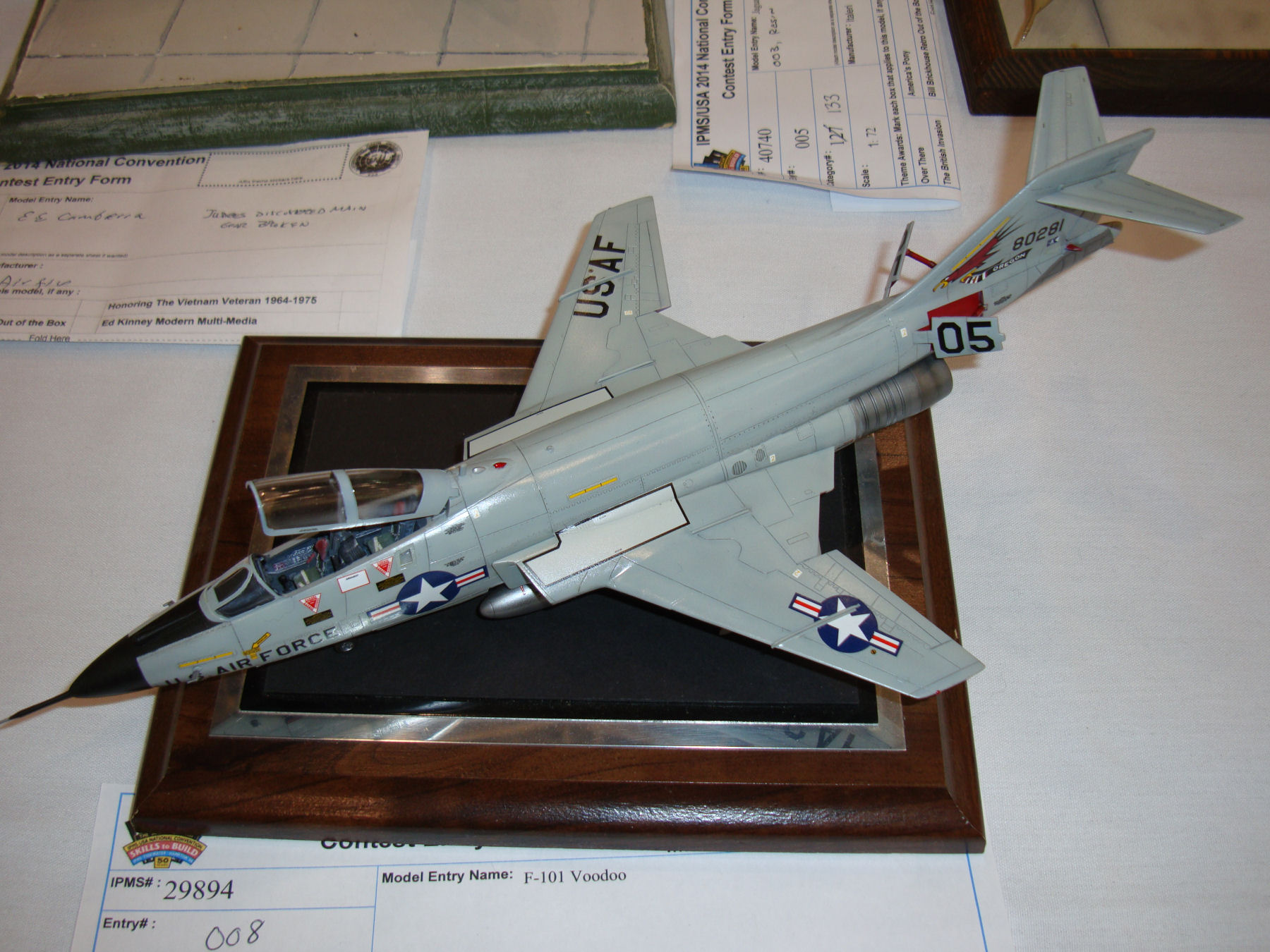 IPMS/USA National Convention 2014 Contest Room Photo 257