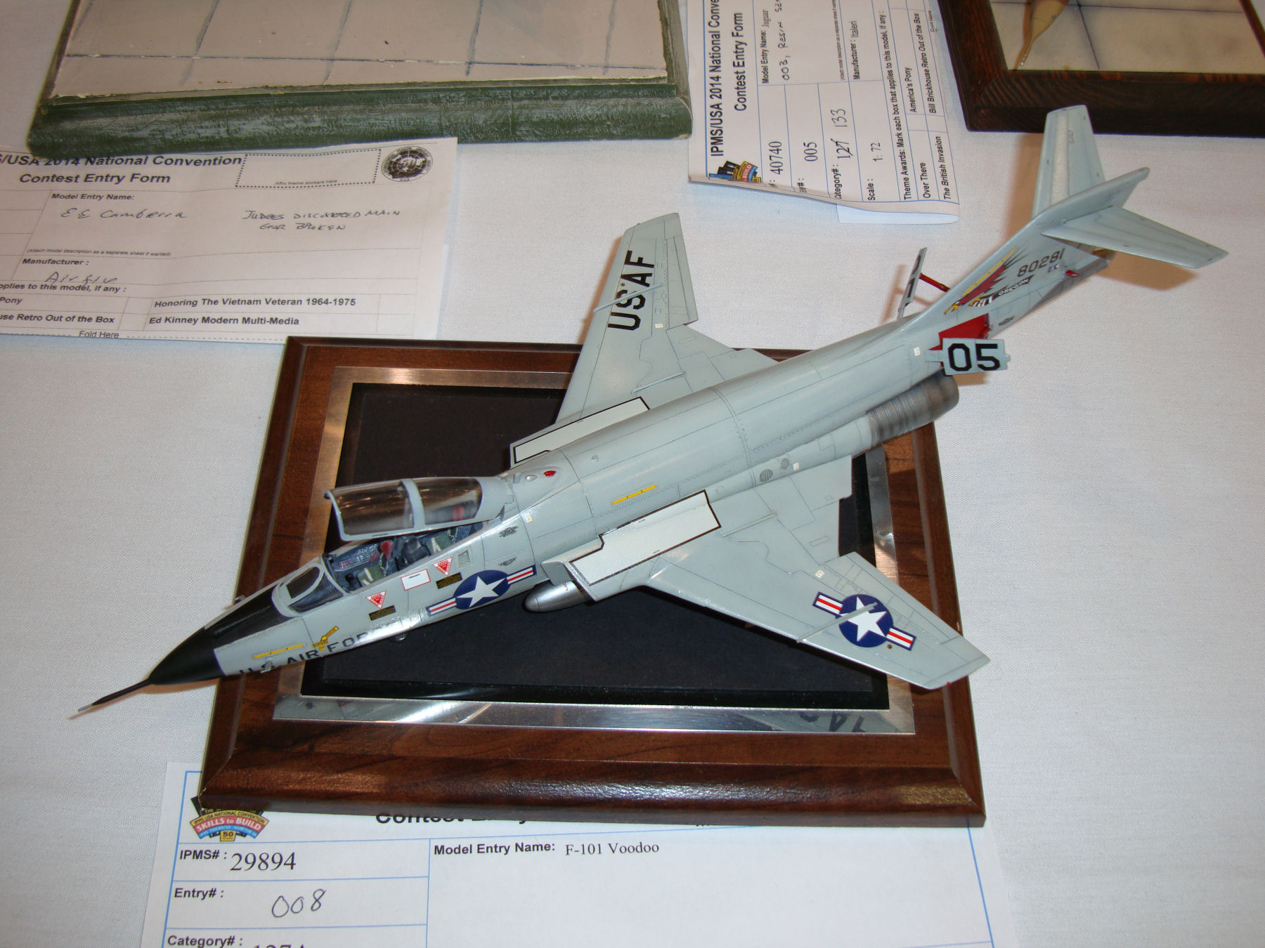 IPMS/USA National Convention 2014 Contest Room Photo 258