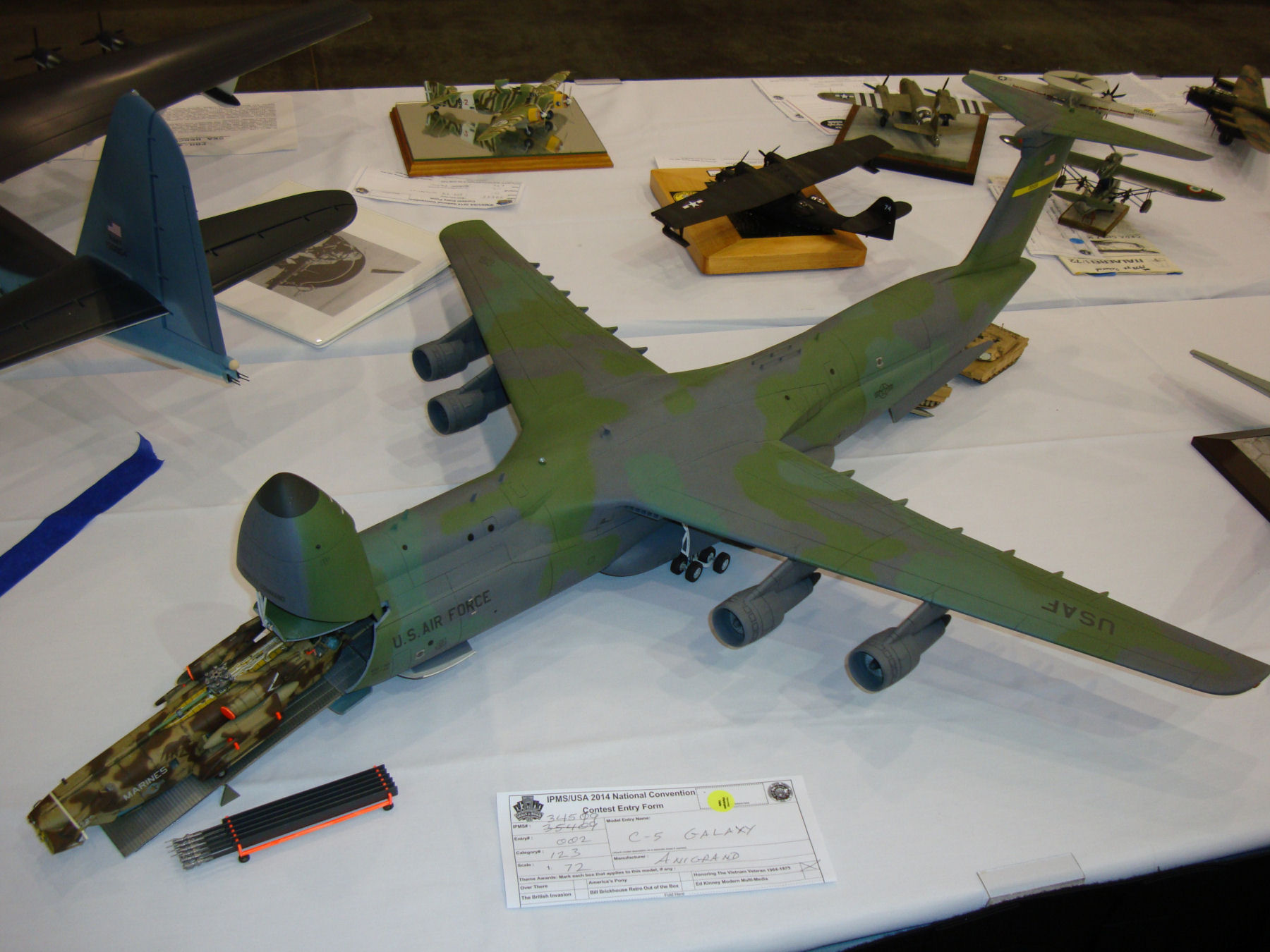 IPMS/USA National Convention 2014 Contest Room Photo 261