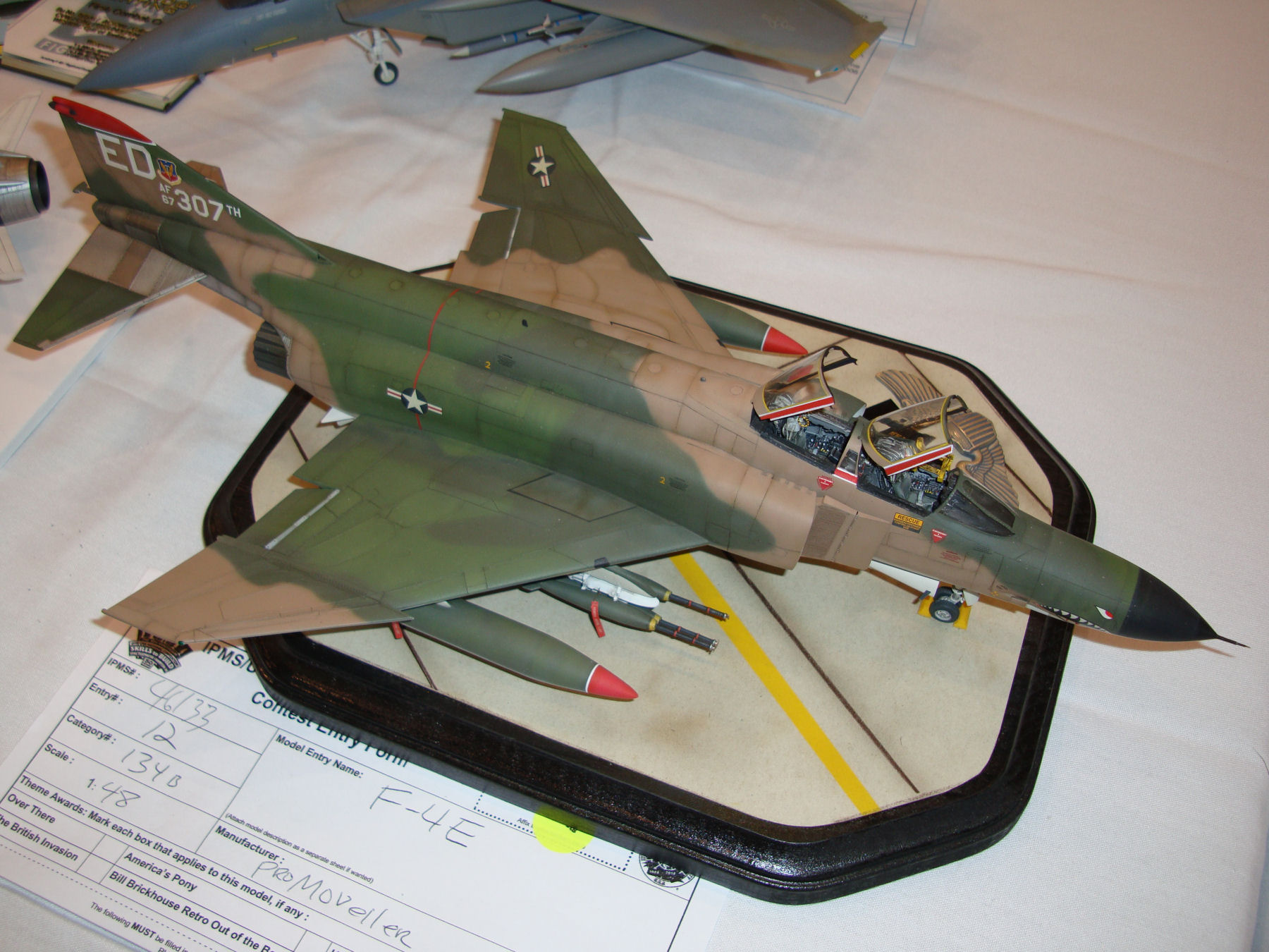 IPMS/USA National Convention 2014 Contest Room Photo 277